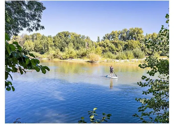 Hébergement de vacances In Aspiran With Swimming Pool Aspiran